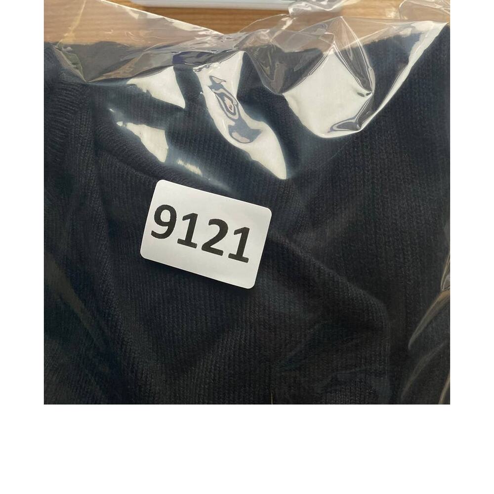 Duffield Lane Small Sweater Black Ruffle Sleeve - Picture 9 of 9